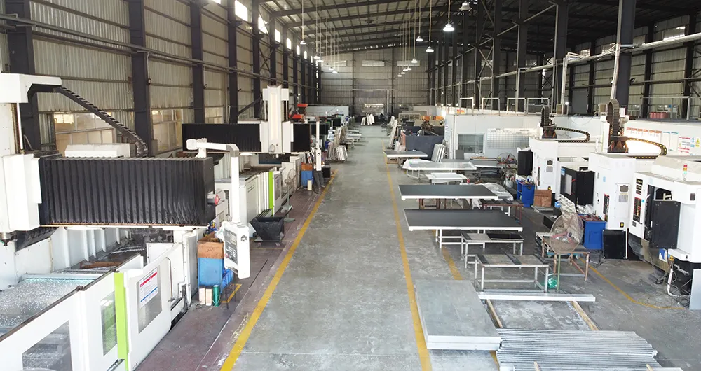 Taller de mecanizado de pórtico CNC a gran escala